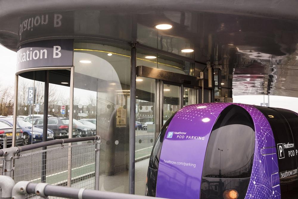 Thistle London Heathrow Terminal 5 Hillingdon Exterior photo