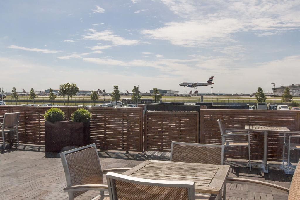 Thistle London Heathrow Terminal 5 Hillingdon Exterior photo